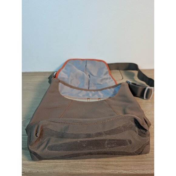 Keen Hybrid Oswego Crossbody Messenger Commuter Bag Satchel Rugged Bottom - Picture 5 of 9